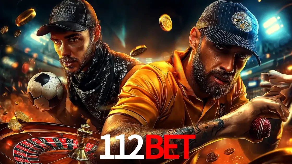 Montagem de apostas esportivas e cassino no 112BET, com um homem segurando uma bola de futebol e outro uma de beisebol sobre uma roleta e moedas voadoras.